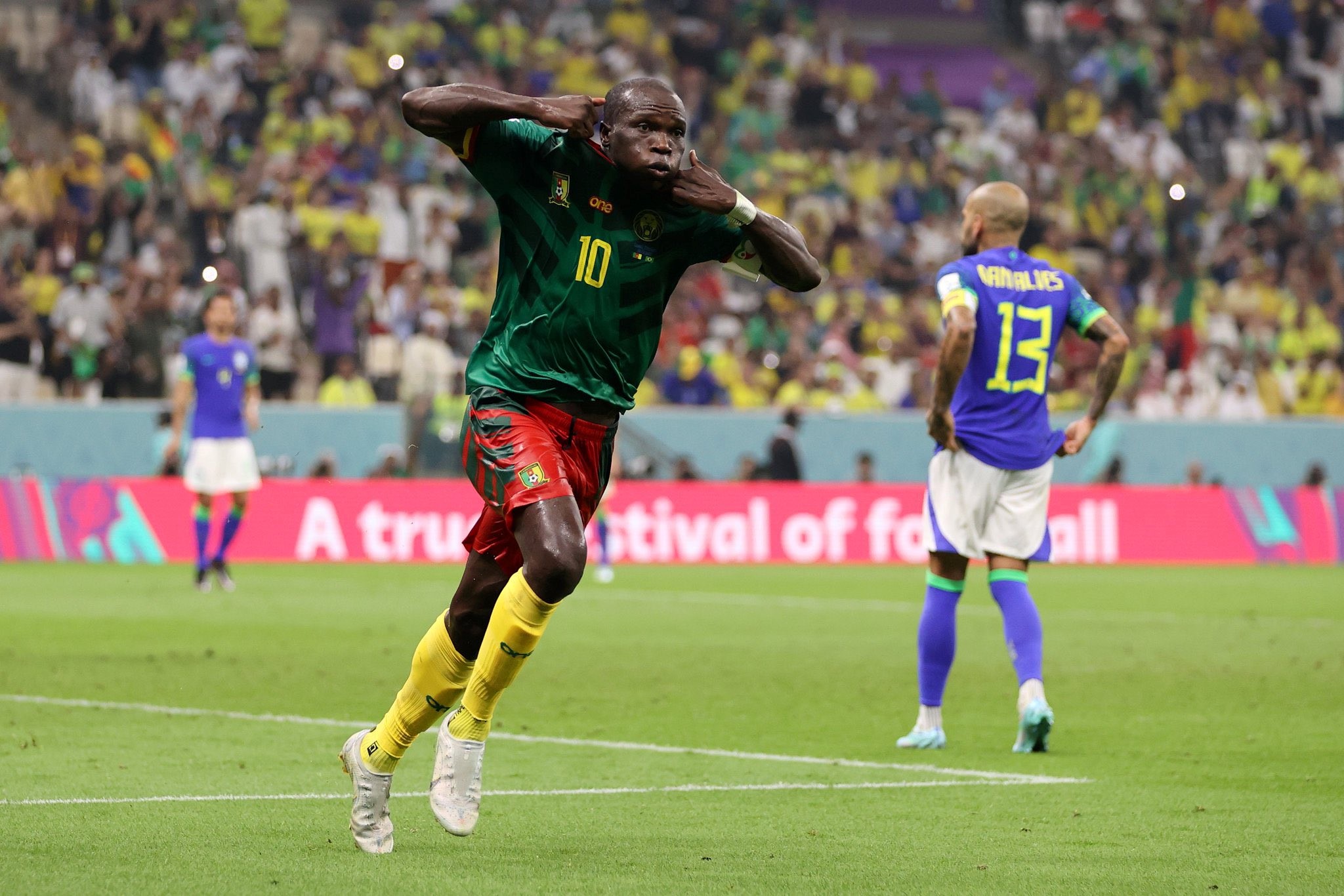 Brasil-pierde-ante-Camerun-pero-clasifica-a-octavos-de-final-como-primera-de-grupo