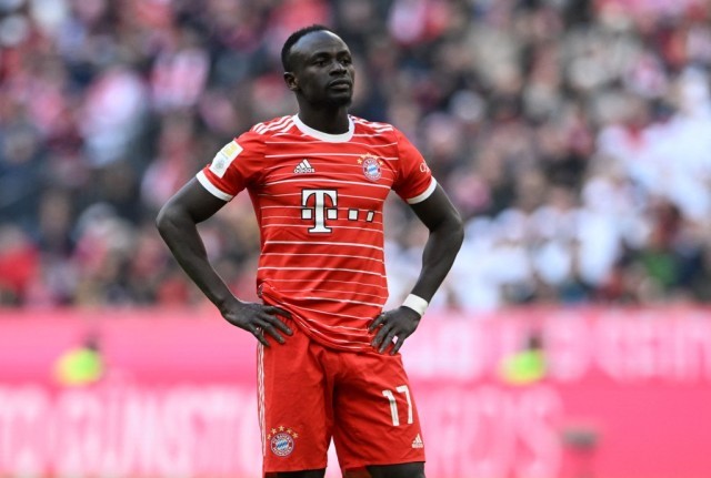 SADIO-MANE-ESTARA-FUERA-DEL-BAYERN-MUNICH-TRAS-AGRESION-A-SANE